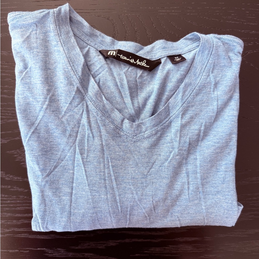 Travis Mathew CLOUD TEE Blue V-Neck T-Shirt